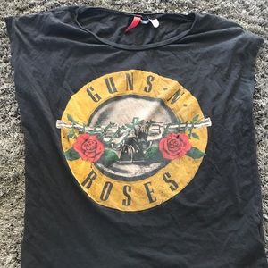Black Guns and Roses H&M Tshirt T shirt